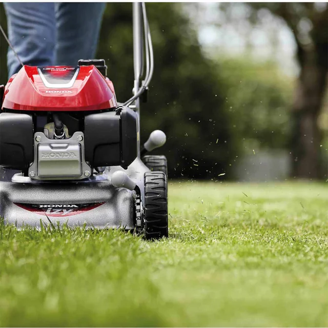 HRG 466 SK Premium Aangedreven maaier met Versamow Selectief Mulchingsysteem